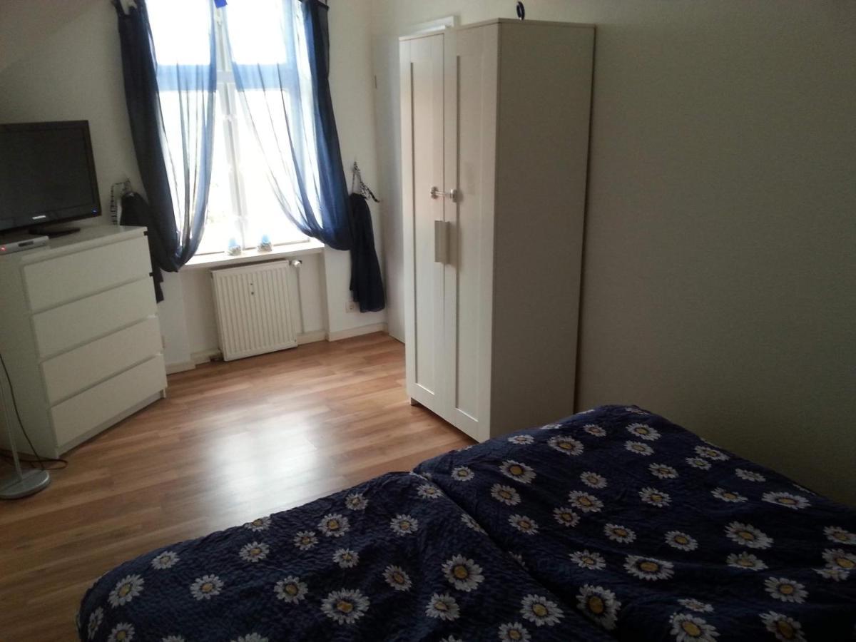 Schwarzer Adler Ferienwohnung Mit 3 Schlafzimmer, Wz, Kueche, Bad Markisch Buchholz Exterior foto